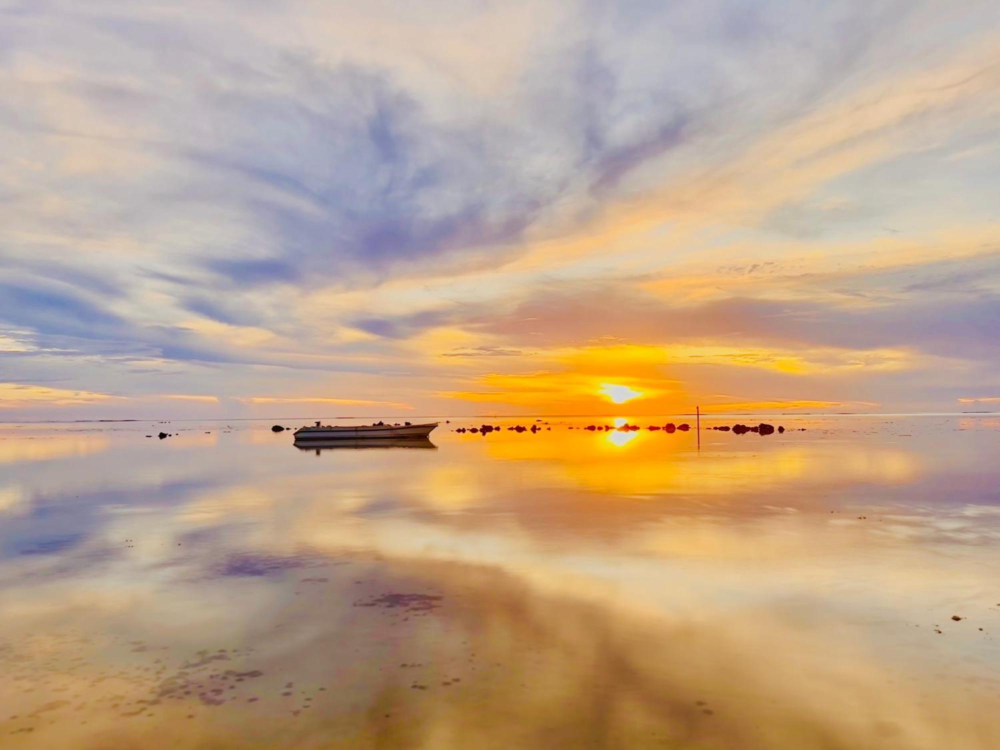 Niu Beach Hotel Moorea Ngoại thất bức ảnh